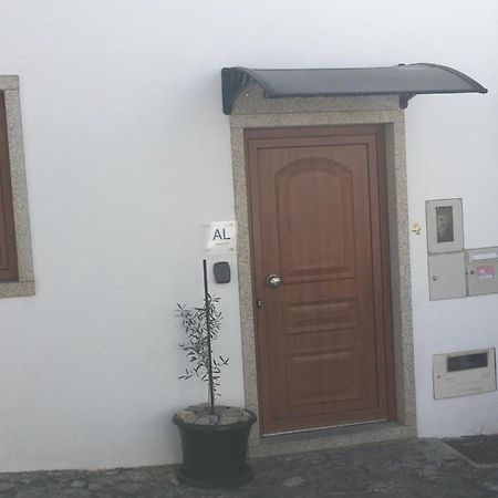 Apartamento Casa Do Castelo I Bragança Exterior foto