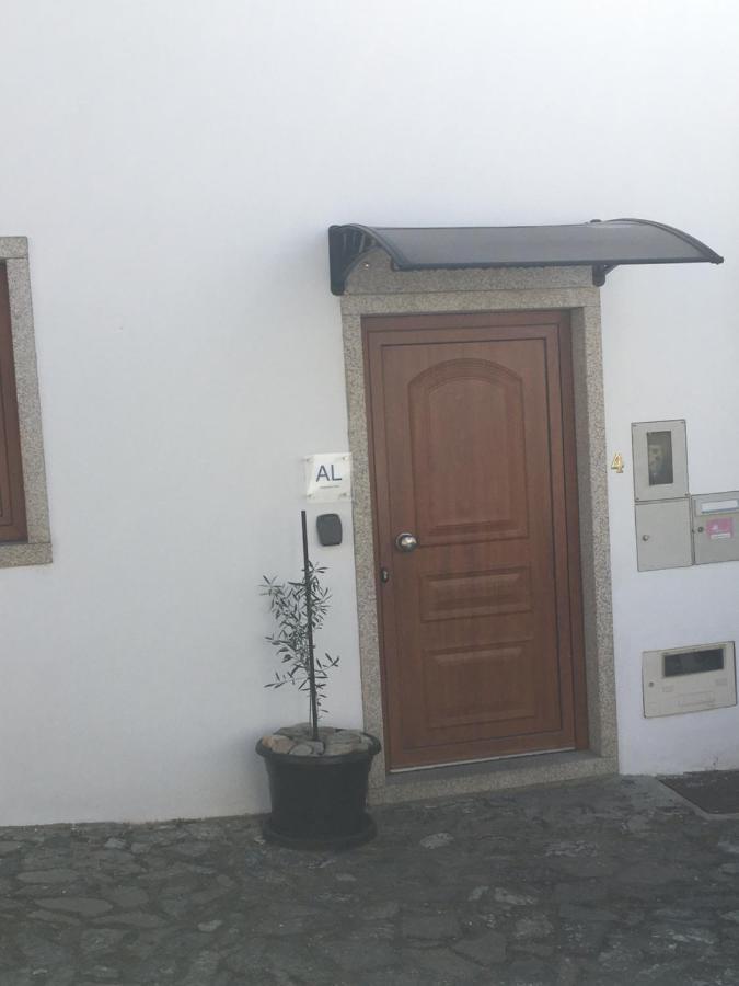 Apartamento Casa Do Castelo I Bragança Exterior foto